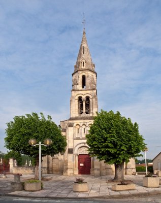 De terugreis:  kerkje in Maras, Frankrijk