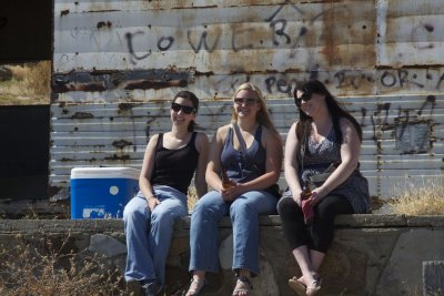 Elena, Cassie, and Hailee