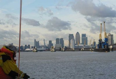 canary wharf from woolwich ferry