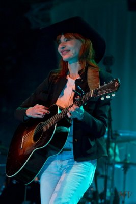 Axelle Red