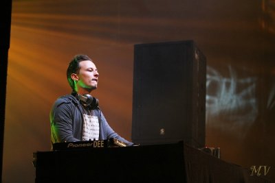 Yves V