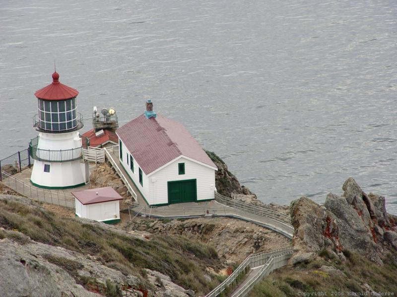 Pt Reyes Lighthouse.jpg