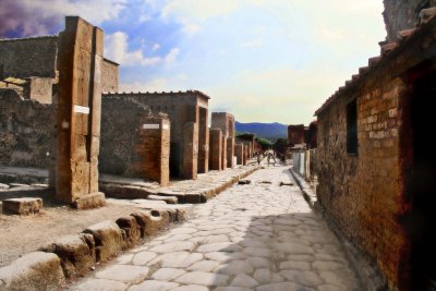PompeiiStreet.jpg