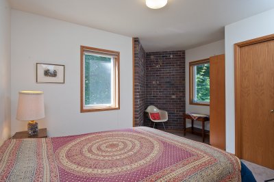 Bedroom 2 upstairs