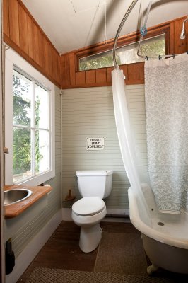 Cabin bathroom