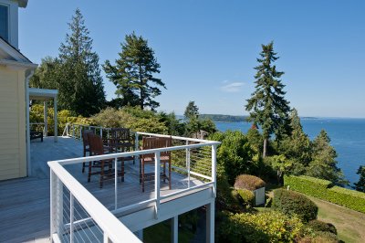 Front deck