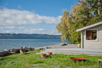 Beach cabin on the West side of Vashon Island