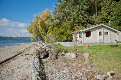 Beach cabin on the West side of Vashon Island