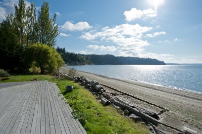 Waterfront cabin with large deck