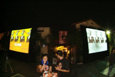 ican7_020.JPG