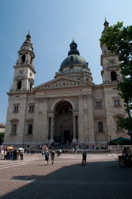 3-110521-20-Budapest-Basilique St-Etienne.jpg