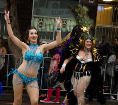 Samba dancers entertained the crowd before the parade