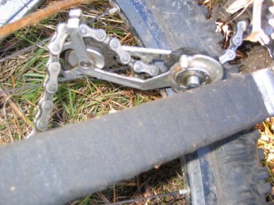 Busted_X0_pulleys.jpg