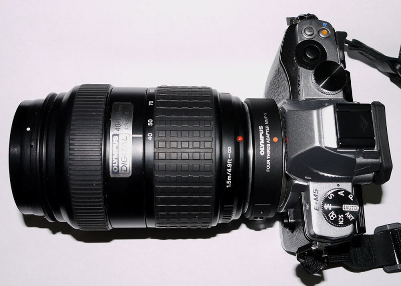 E-M5 and Olympus 4-3rds 40-150mm.jpg
