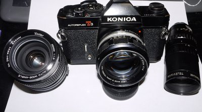 konica T3 Vivitar 35mm f1.9 Cosmicar 75mm f1.9.jpg