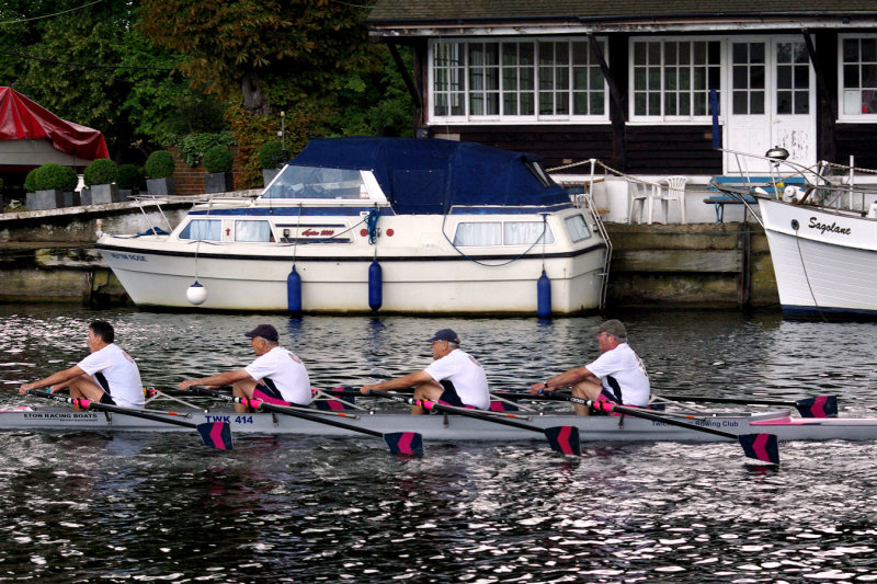 2011 - Molesey Amateur Regatta - IMGP7303