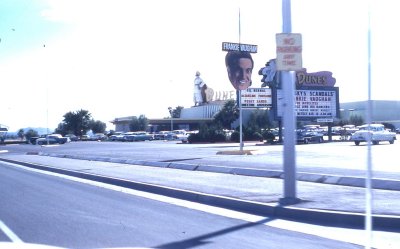 Vegas215.jpg