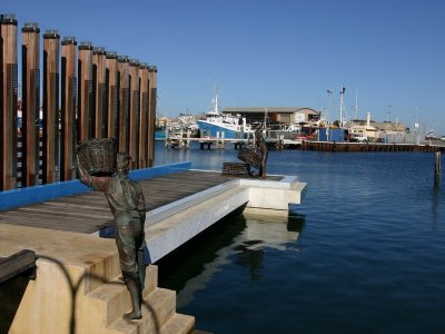 Fremantle. Fisherman 2.pb.jpg