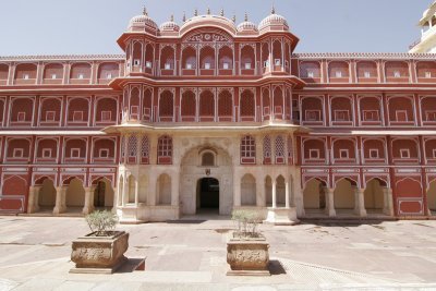 Jaipur-Maharajahs Palace.JPG