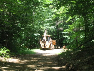 070506-0080 big equipment to work on the road.jpg