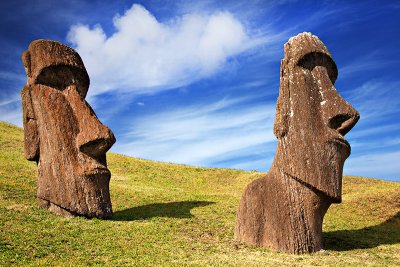 Rano Raraku Moai 2