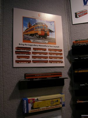 New From Walthers: HO Scale Milwaukee Hiawatha Passenger Equipment