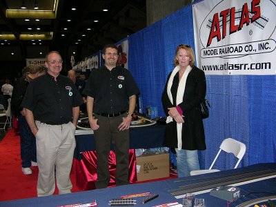 Dave Casdorph, Rob Pisani and Elizabeth Allen at the Atlas Booth