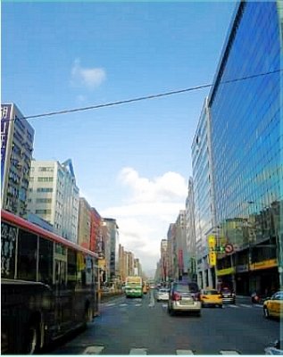 Najing East Road, Secction 4 in Taipei City