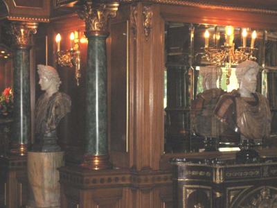 Interior of Grand Hotel Parco dei Principi.jpg