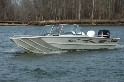 First Look -- 2008 SeaArk ProCat 240