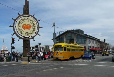 Fisherman's Wharf and Electric Bus