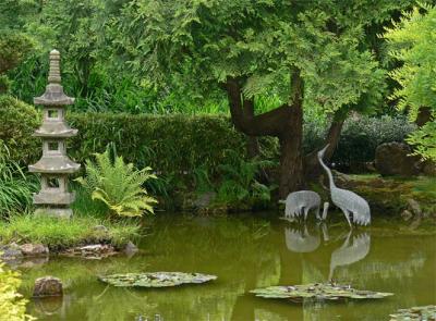 Cranes & Pagoda Statue