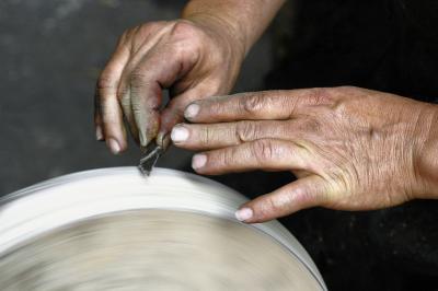 Edging a Forged Arrowhead