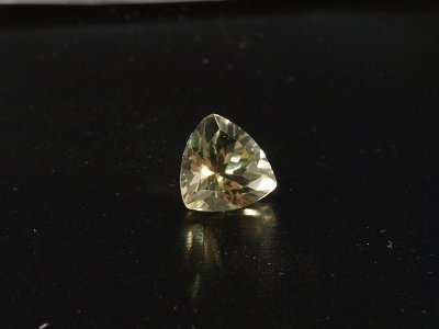 Labradorite005.jpg