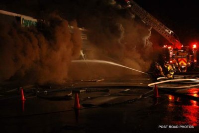 20110802-milford-conn-building-fire-boston-post-road-18.JPG