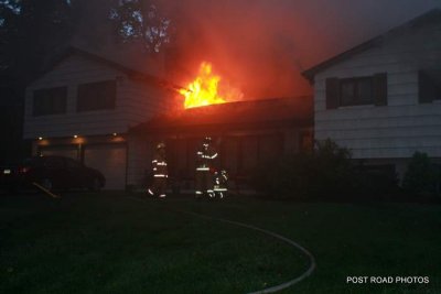 20110930-milford-ct-house-fire-62-cedar-hill-road-111.JPG