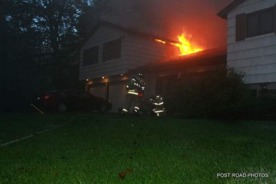 20110930-milford-ct-house-fire-62-cedar-hill-road-113.JPG