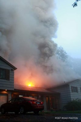 20110930-milford-ct-house-fire-62-cedar-hill-road-116.JPG