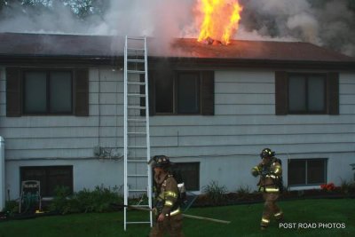 20110930-milford-ct-house-fire-62-cedar-hill-road-128.JPG