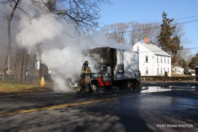 20120111-truck-fire-naugatuck-ave-and-grinnell-st-milford-CT-06461-106.JPG