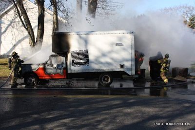 20120111-truck-fire-naugatuck-ave-and-grinnell-st-milford-CT-06461-108.JPG