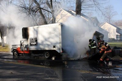 20120111-truck-fire-naugatuck-ave-and-grinnell-st-milford-CT-06461-114.JPG