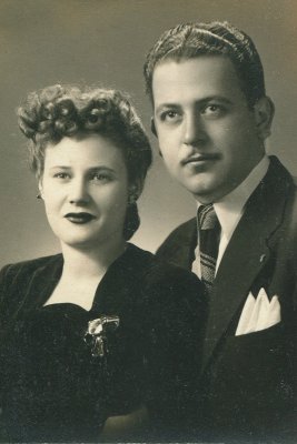 Marvin and Sylvia Wisch.jpg