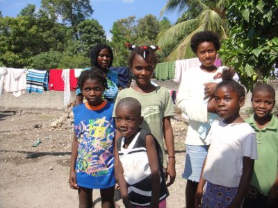 Enfants victimes du seisme du 10 janvier accueillis par KIN - 5.jpg