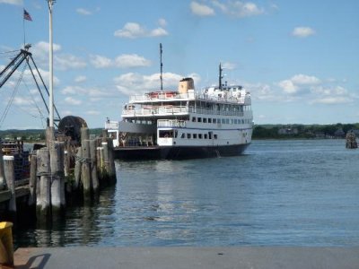 block-island-ferry-docking.jpg