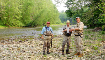 Okay, fellows, let's go back into the river....that's where the fish are!! 028.jpg