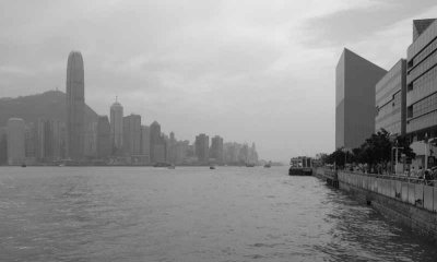 Hong Kong Harbor 001b.jpg