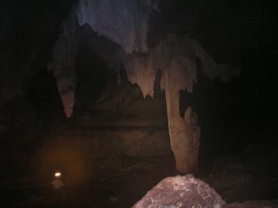 cave, short-ish exposure with Pila GL4