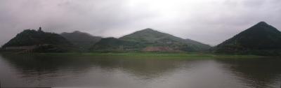 g4/35/244135/3/59368438.06YangtzeRiverPanorama02x1.jpg