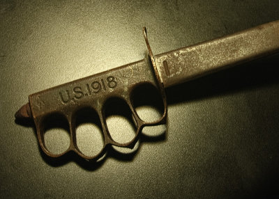 Knife00001.jpg